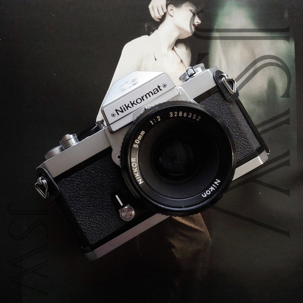 Vintage Nikkormat/Nikon FT2 35mm Film Camera + 50mm Nikor Lens